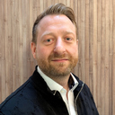 Dennis Simon
