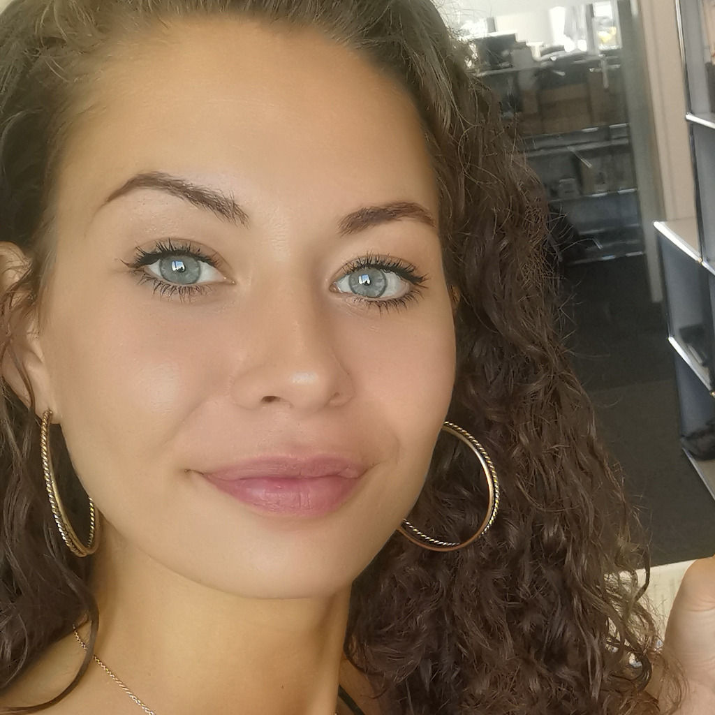 Valerie Hendriks Inside Sales Representative Hutchison Ports