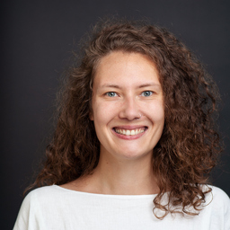 Janine Balabajew