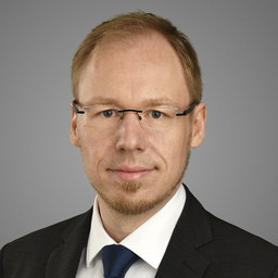 Dr. Christopher Moß