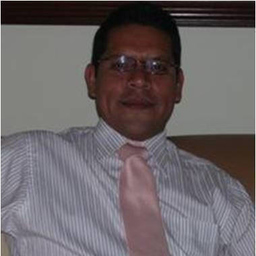 Dr. Franz Fernando Flores Torres