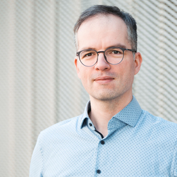 Dr. Christopher Schmidt-Vogler