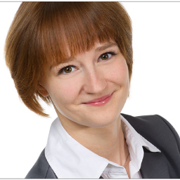 Dr. Claudia Roß