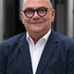 Dirk Woeste