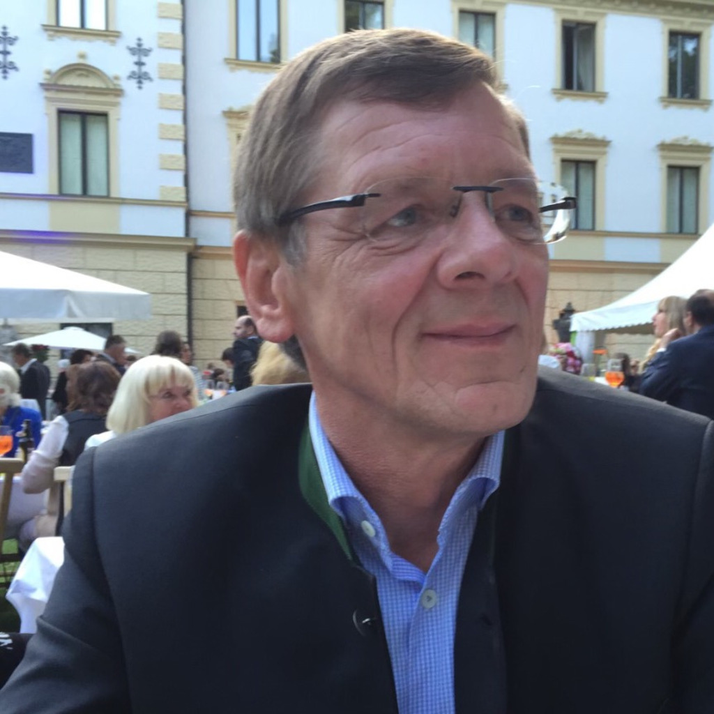 Dieter Schwarze Geschäftsführer Kümper + Schwarze Baubetriebe GmbH