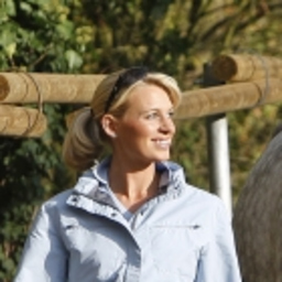 Laura Weiss