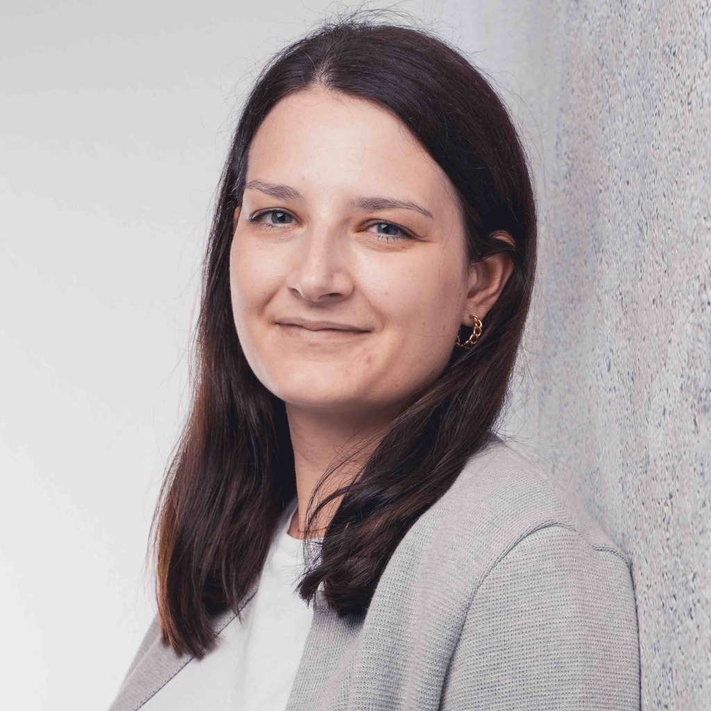 Patricia Zeller Branch Manager Explorer Fernreisen GmbH & Co. KG XING