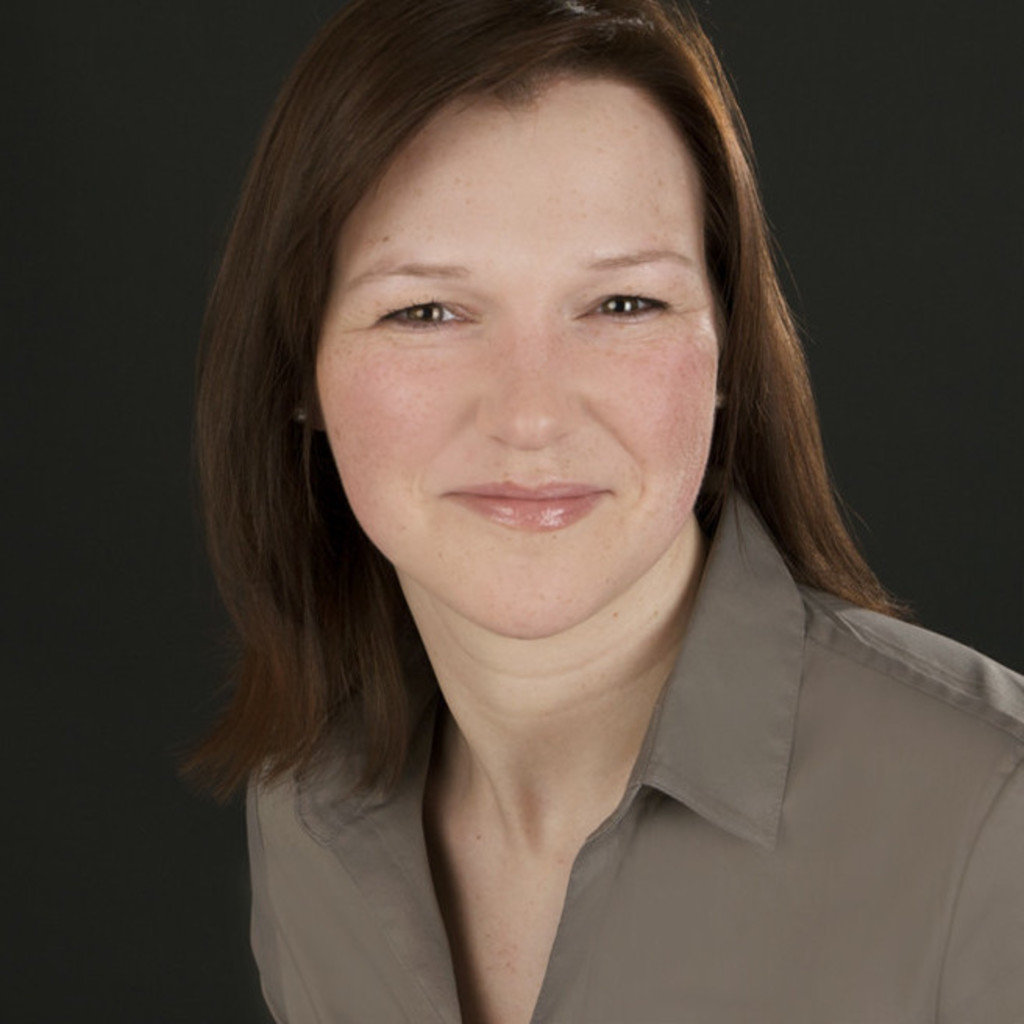 Quednau aus Düsseldorf in der Personensuche von Das Telefonbuch