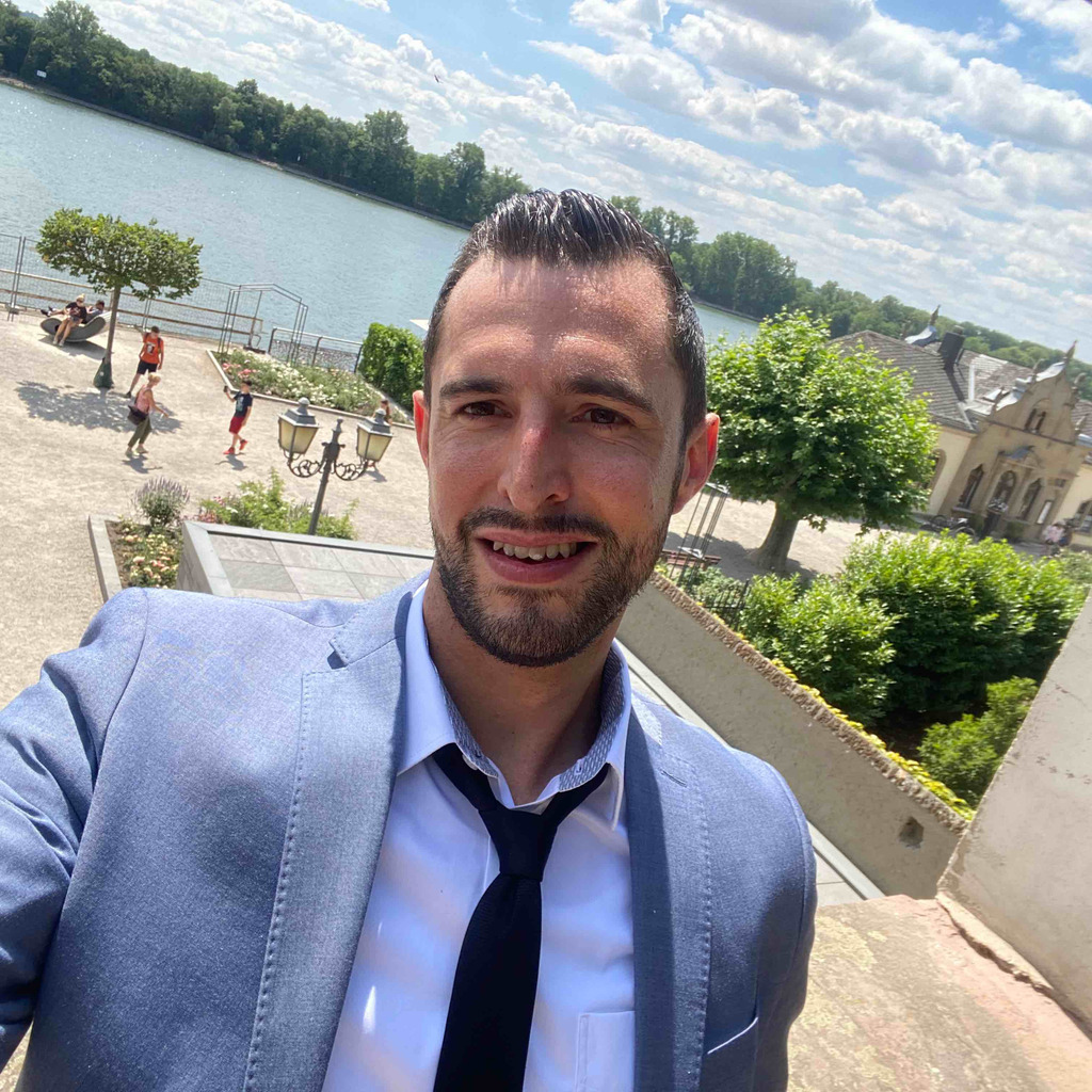 Christoph Bendel Vertriebsmitarbeiter Winkler Fahrzeugteile XING