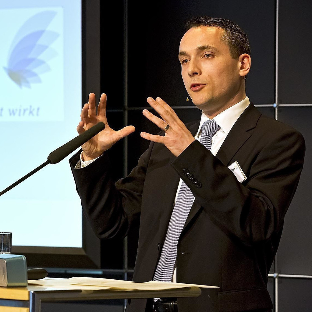 Dr. Andreas Rickert Vorstandsvorsitzender und Gründer PHINEO gAG XING