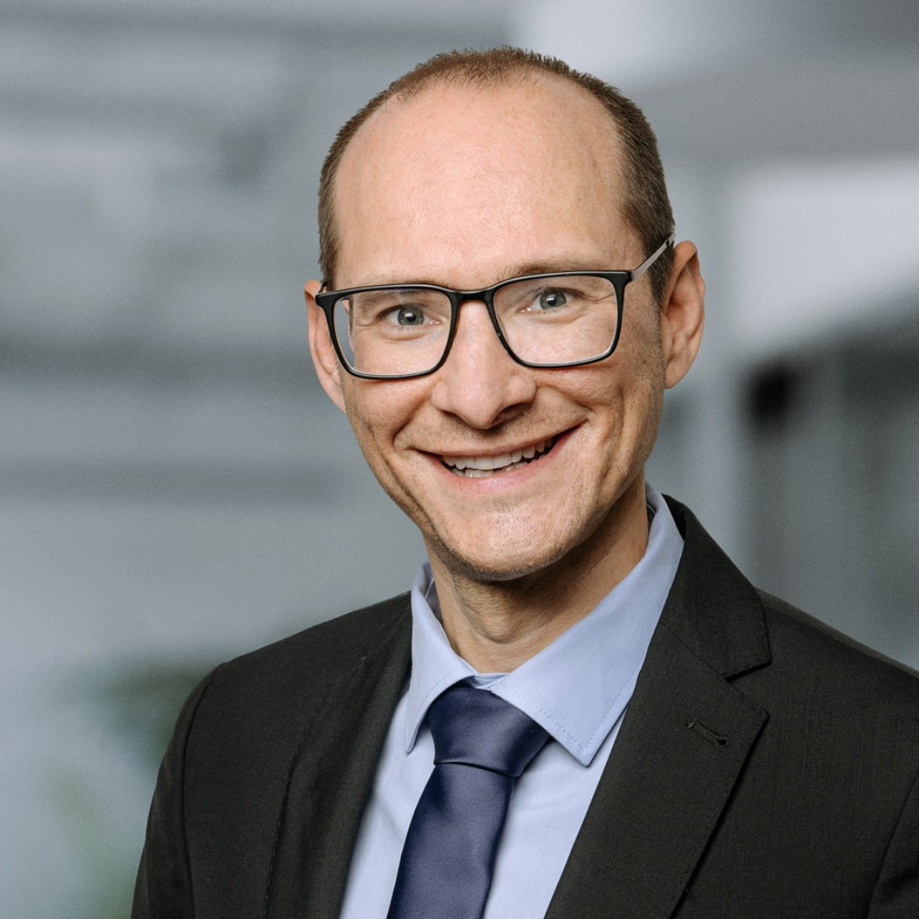 Dr. Philipp R. John Expert System Design and Devolopment KfW