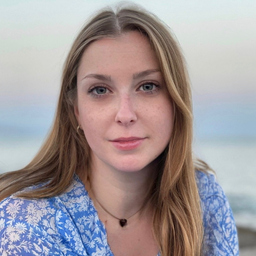 Nina Hanak