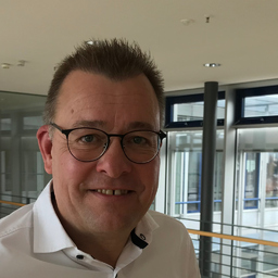 Jürgen Warth