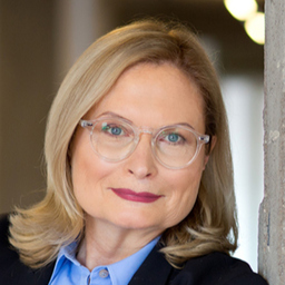 Karin Henze