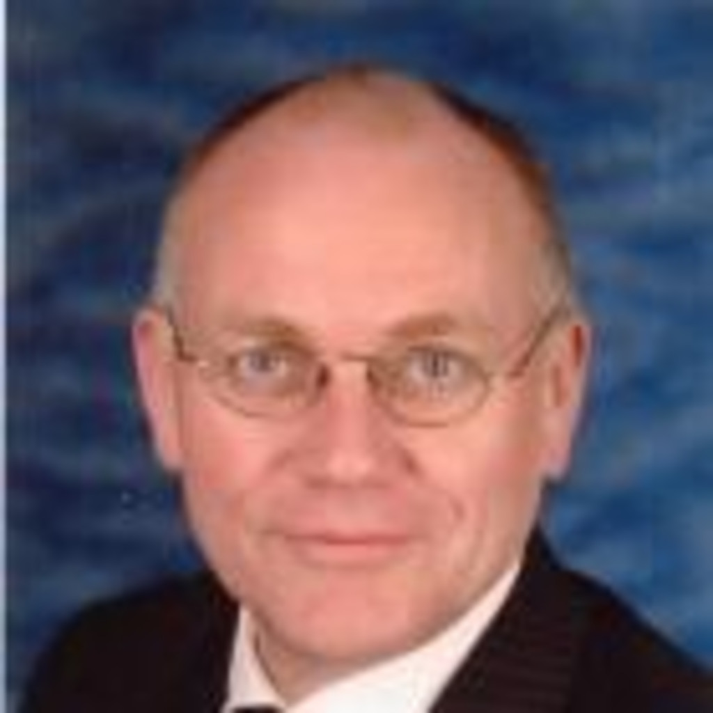 Lothar Kratz Referatsleiter Politik / Presseund