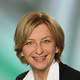 Claudia Holm