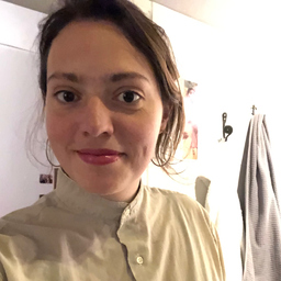 Julia Völker