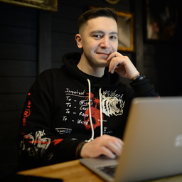 Mikhail Yakhyayeu