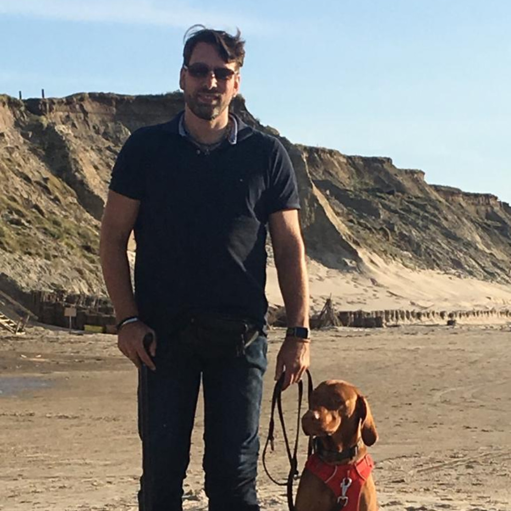 Mike Debus Physiotherapeut Physio u Schmerztherapiepraxis Mike