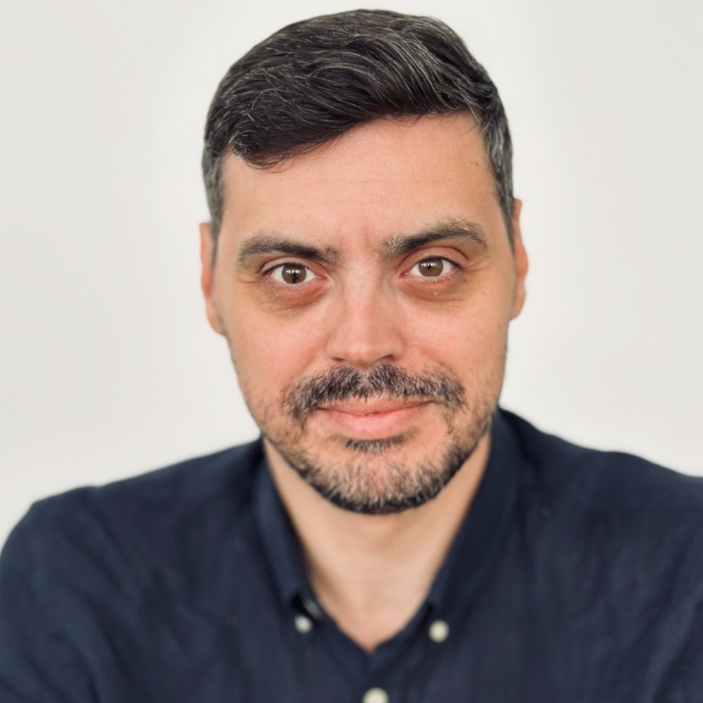 Francisco Castro Santos Head of Marketing Apliqo AG XING