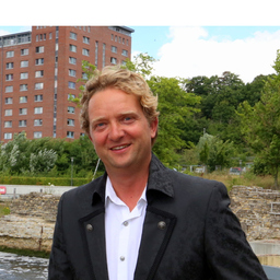 Helge Petersen