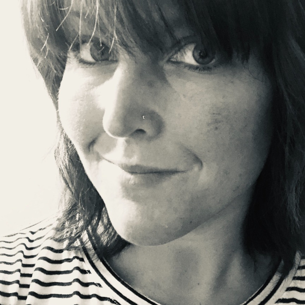 Nina Ziegler Selbstständig Heil•Bar XING