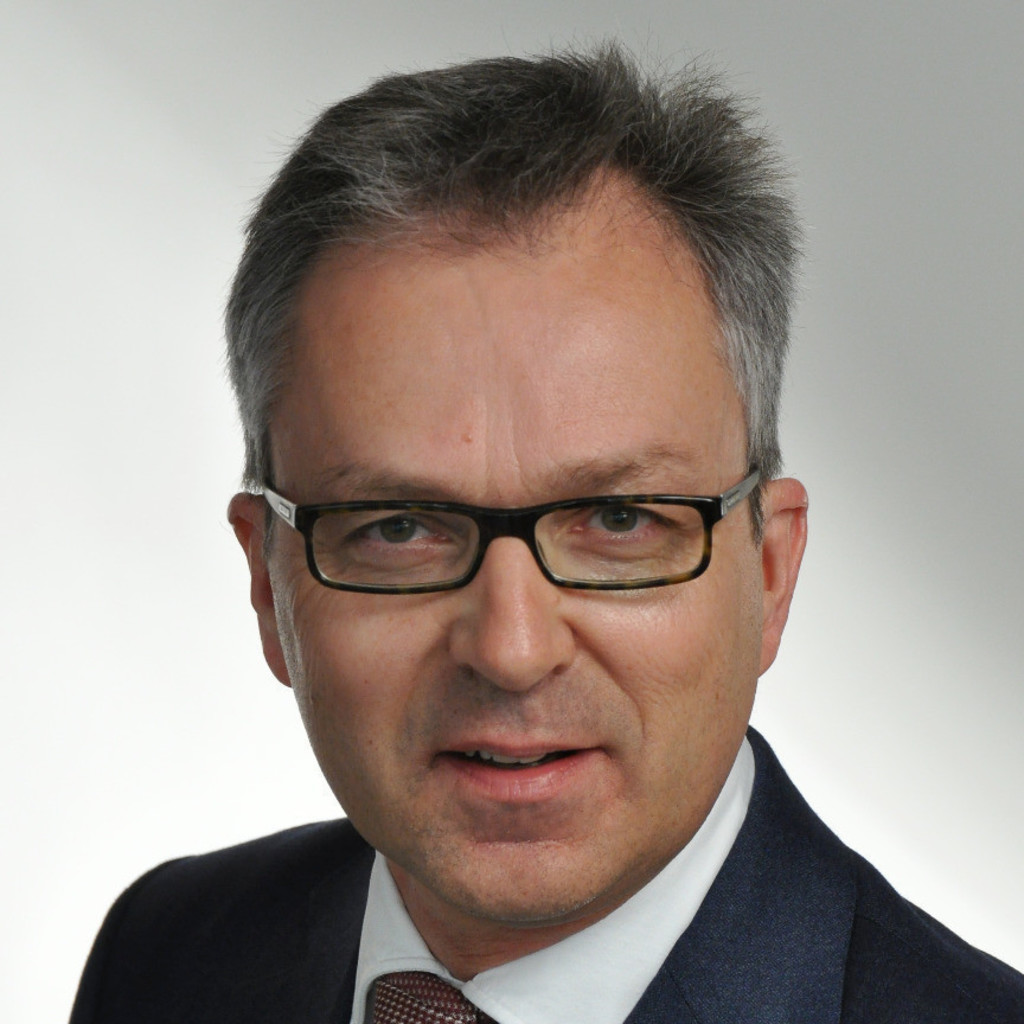 Ralf Schäfer - Global Account Director; Telecom/Pharma; Deutsche ...