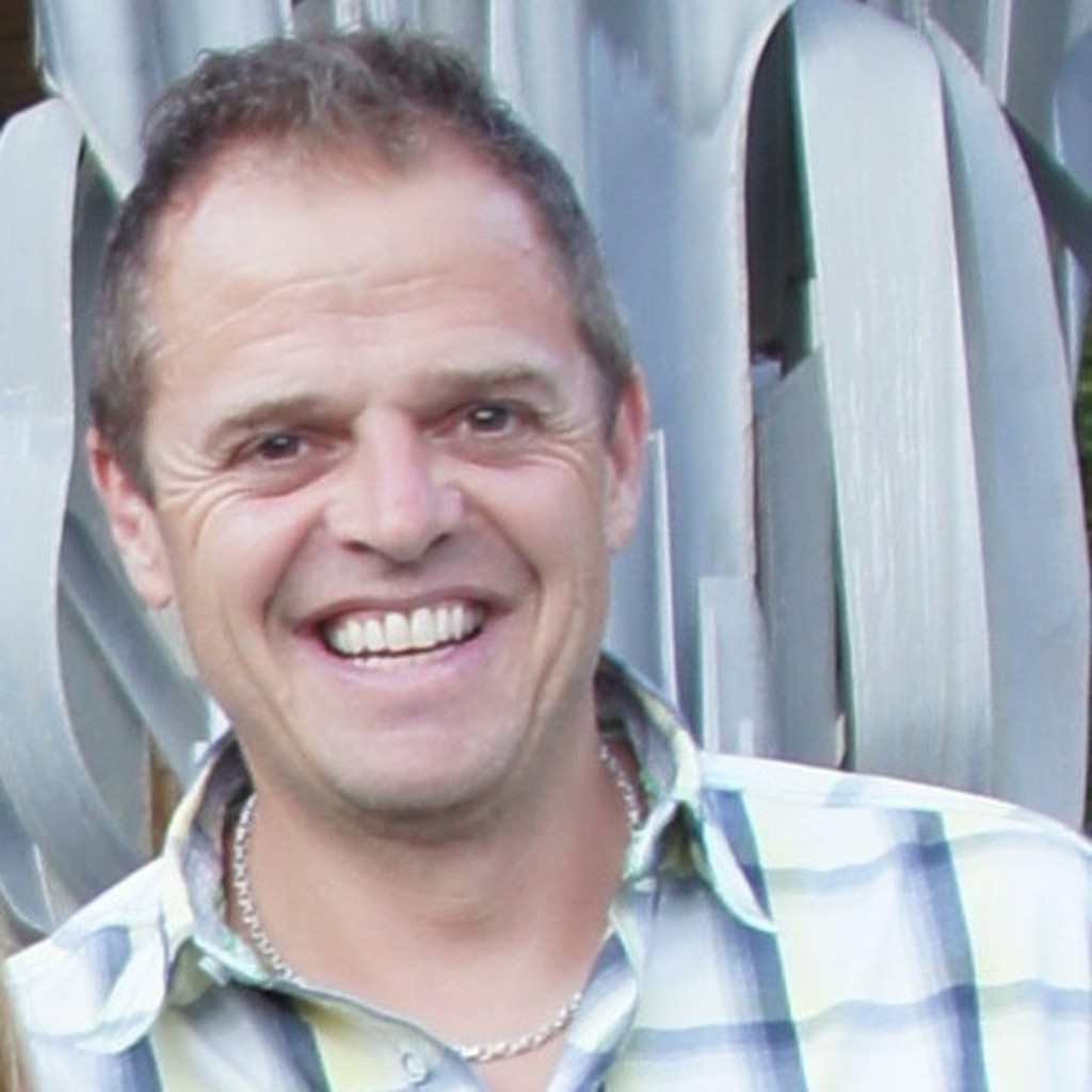 Martin Bachmann Projektleiter Microwave AxpoSystems AG XING