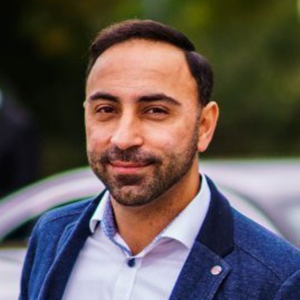 Cem Menekse Geschäftsführer Baumarkt XING
