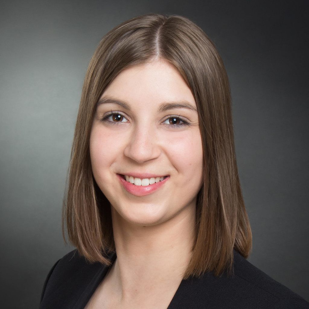 Juliane Kern Inhouse Consultant Fashion Digital