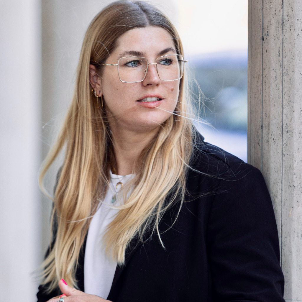 Anna Orzelski Marketing Manager yogawirkt GmbH XING