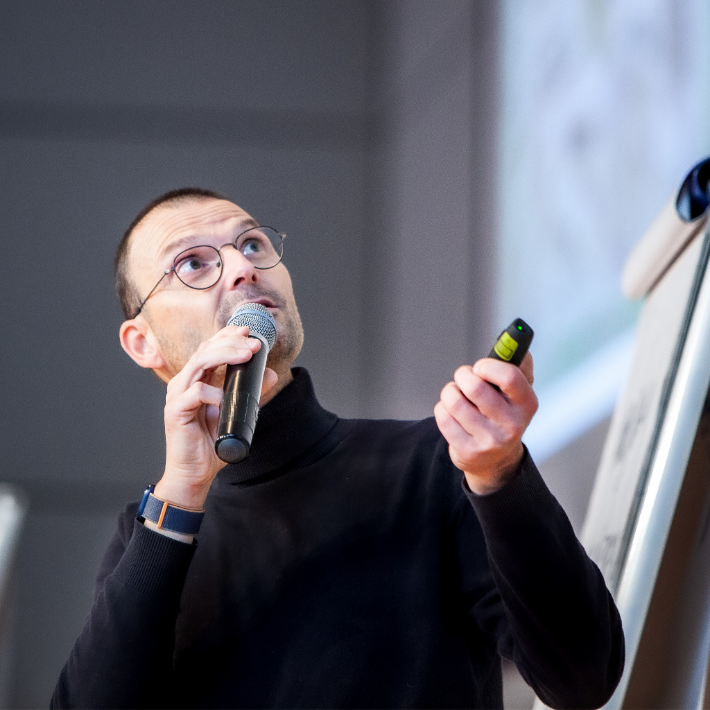 HansPeter Franke CEO HaPe Franke Personal und Handelsagentur XING