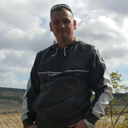 Sebastian Stolze