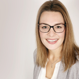 Julia Schertl