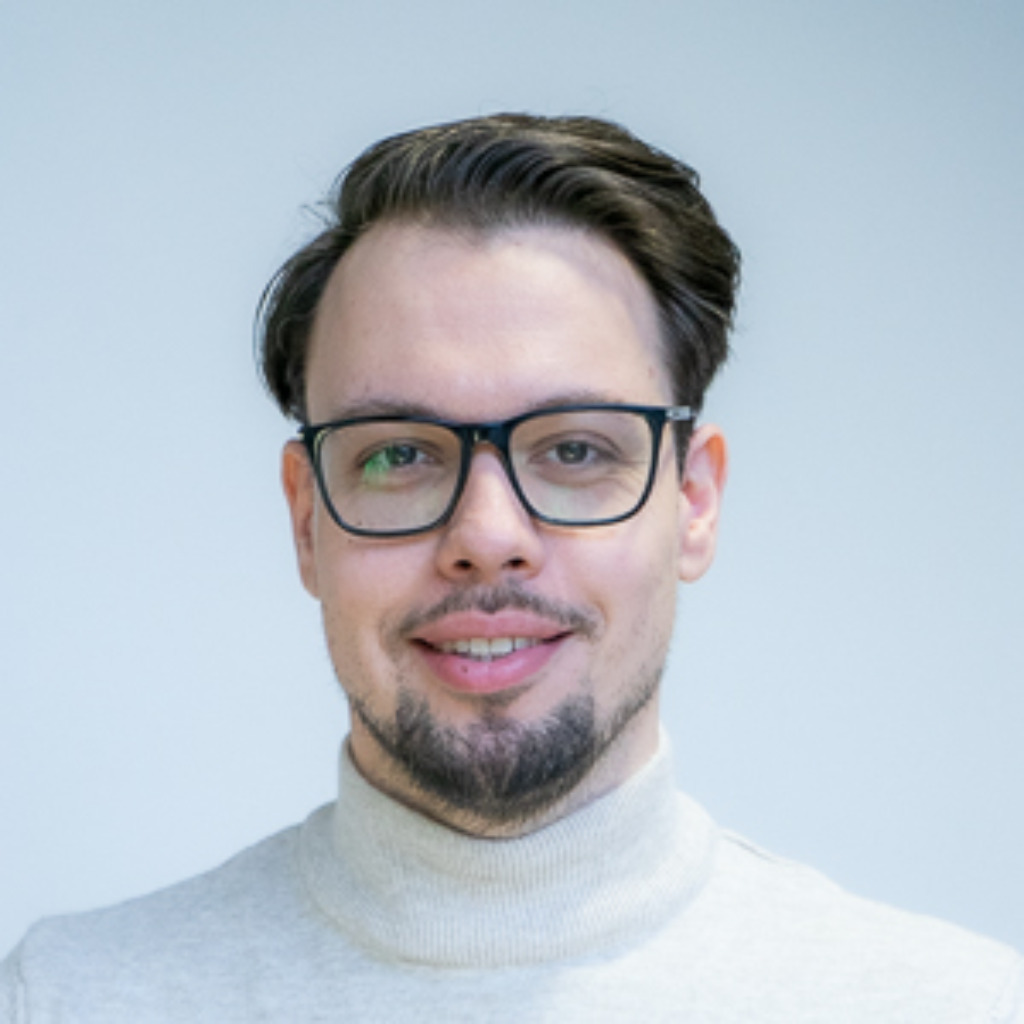 Tobias Frenzel Senior IT Consultant adesso SE XING