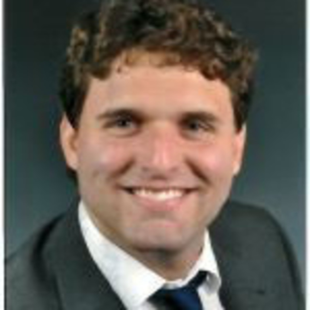 Sandro Scuderi Kaufmännischer Leiter; Leiter Lager und Disposition