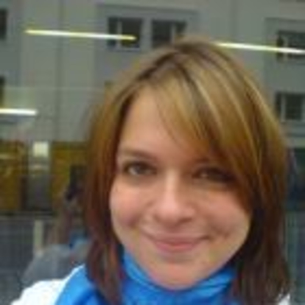 Nicole Lorenz Kleinkunstkritikerin Klein und Kunst XING