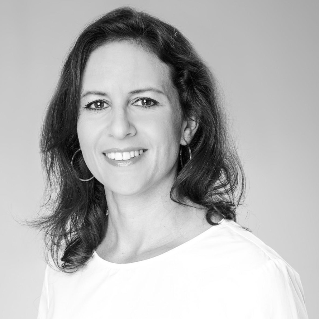 Dominika Daucik Vertriebsmitarbeiter SWF Krantechnik GmbH XING