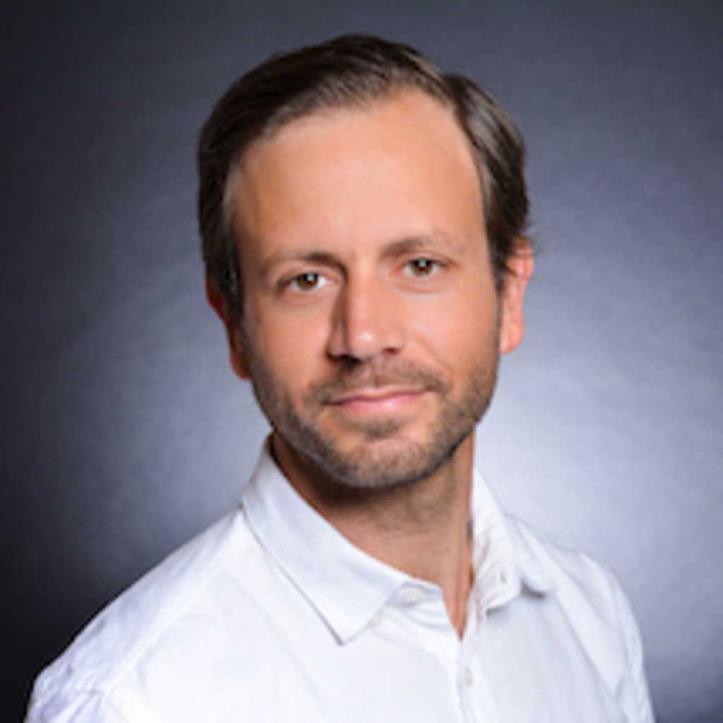 Julian Ettel Bike Service Support / Bike Service Admin company bike