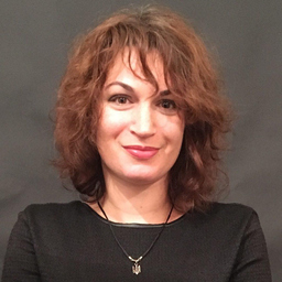 Mag. Julia Oulik
