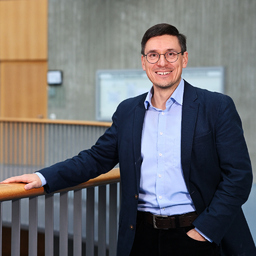 Prof. Dr. Alexander Kharitonov