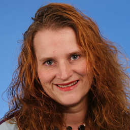 Dr. Caroline Lang