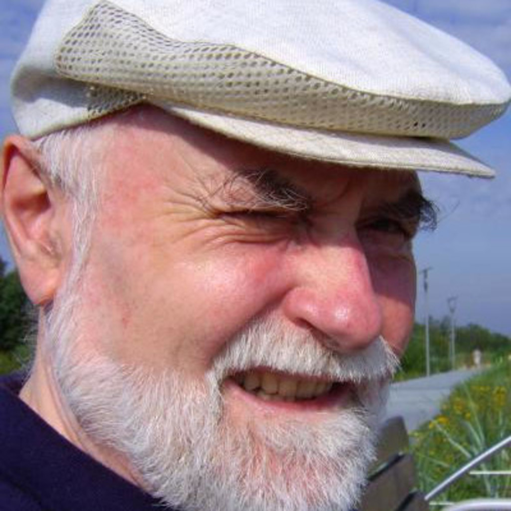 Günther van de Lücht - Aktiv in zeit- und gesellschaftskritischen Organisationen - Zeit- und ...