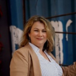 Agnes Bajna