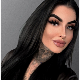 Alexandra Tomm