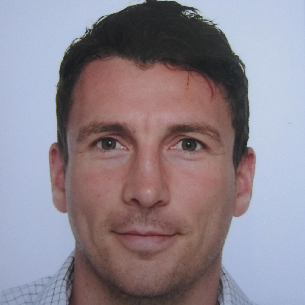 Johannes Heil Retail Network Development Daimler AG XING