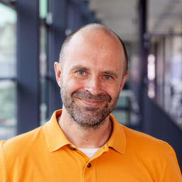 Prof. Dr. Michael Predeschly