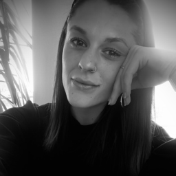 Jeannette Momo Ritzheimer