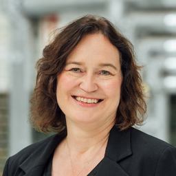 Kirsten Ulrike Mayer