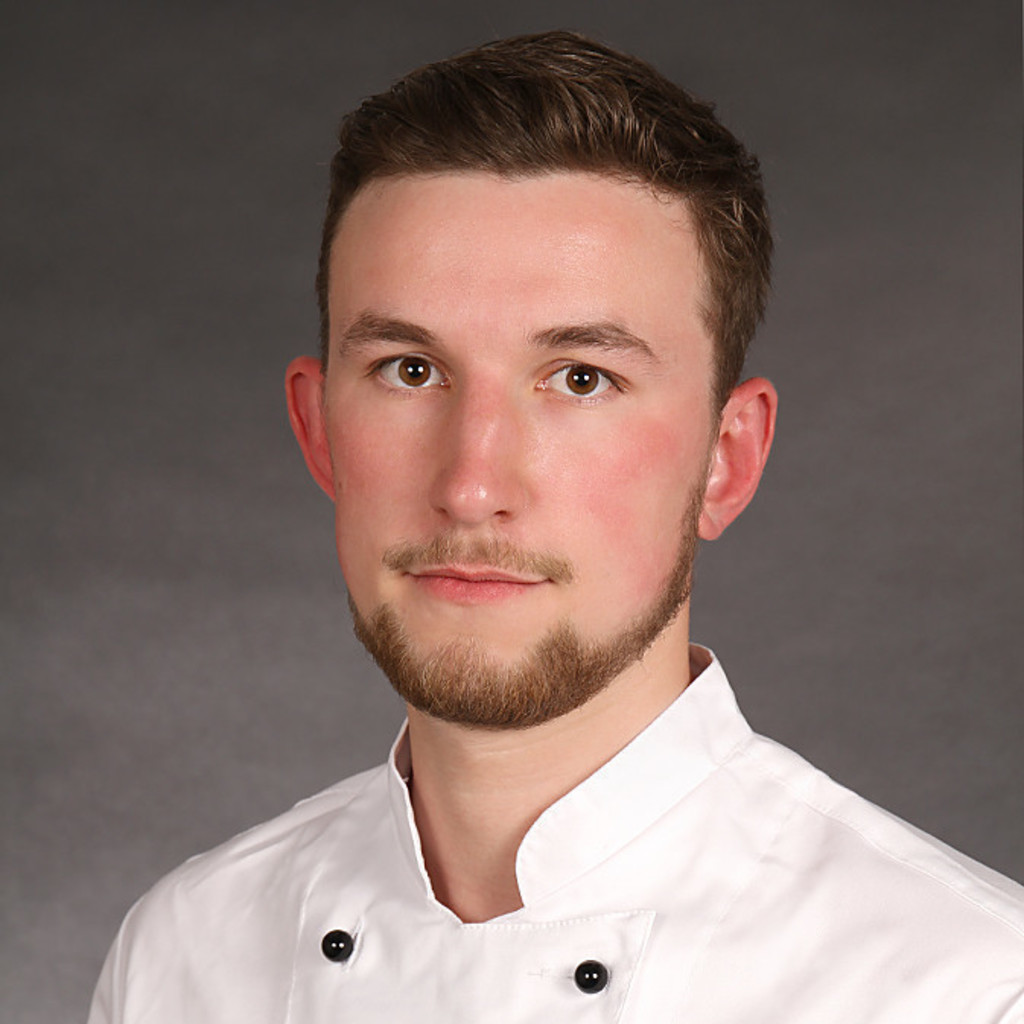 Arthur Richter Chef de Partie Patisserie The Dolder Grand XING